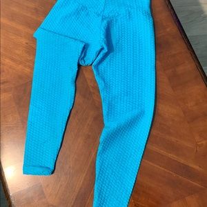 Booty by Brabants Azul Leggins